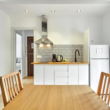 Ma Bright Apartment Next To Parc De Montjuic