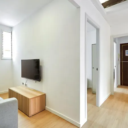 Ma Bright Apartment Next To Parc De Montjuic * Barcelona